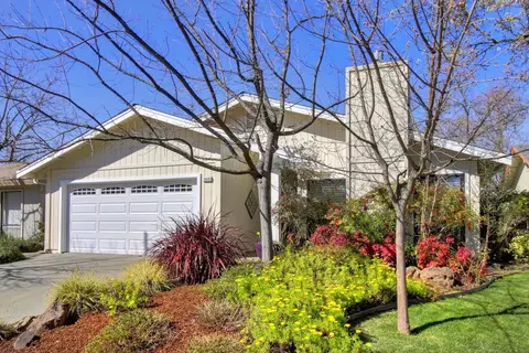 Exterior - 1215 Impala Pl, Davis, CA 95616 photo 30 of 35
