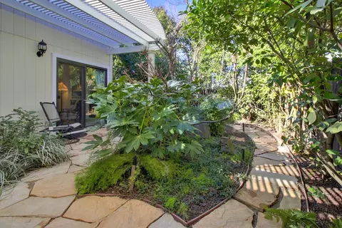 Exterior - 1215 Impala Pl, Davis, CA 95616 photo 10 of 35