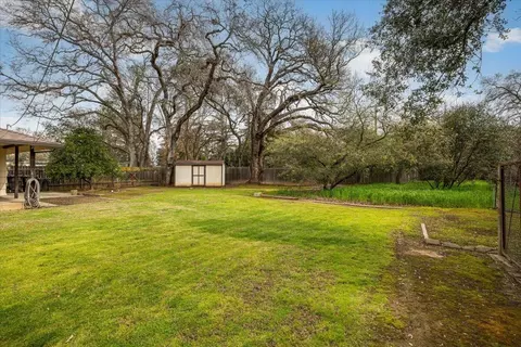 Exterior - 6274 Heathcliff Dr, Carmichael, CA 95608 photo 14 of 16