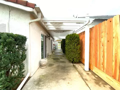 3828 Emperor Ln, Modesto, CA 95356 photo 21