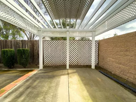 3828 Emperor Ln, Modesto, CA 95356 photo 23