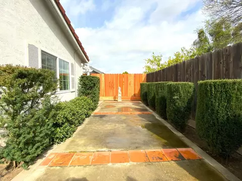 3828 Emperor Ln, Modesto, CA 95356 photo 18