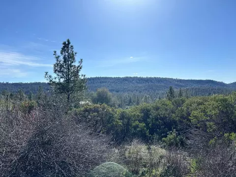 11615 Bystander, Nevada City, CA 95959