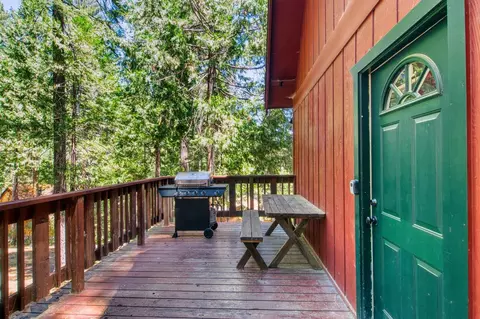 29537 Lassen Dr, Long Barn, CA 95335 photo 4