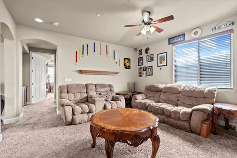 Living - 910 Glen Abbey Dr, Manteca, CA 95336 photo 6 of 6