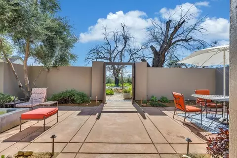 Exterior - 1335 Cassel Ln, Davis, CA 95616 photo 7 of 15