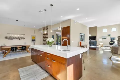 Kitchen - 1335 Cassel Ln, Davis, CA 95616 photo 4 of 6