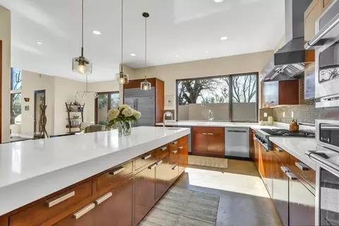 Kitchen - 1335 Cassel Ln, Davis, CA 95616 photo 5 of 6