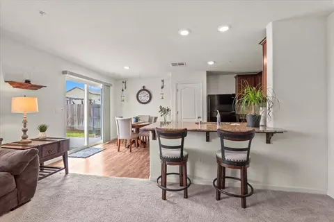 3765 Arcano Ave, Olivehurst, CA 95961 photo 9