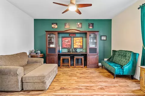 Living - 739 Wynyard Cir, Manteca, CA 95337 photo 7 of 7