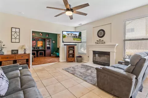 Living - 739 Wynyard Cir, Manteca, CA 95337 photo 3 of 7