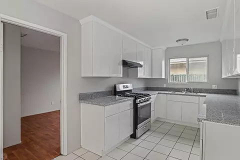 2605 W Hatch Rd, Modesto, CA 95358 photo 14