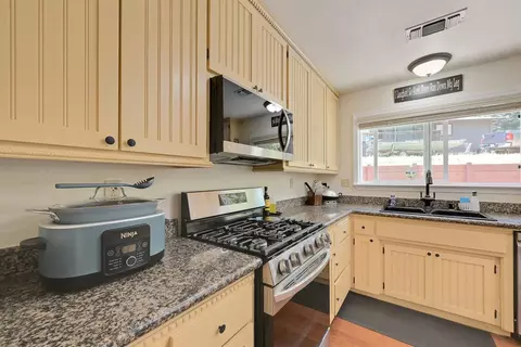 Kitchen - 460 Alpine Dr, Colfax, CA 95713 photo 6 of 7