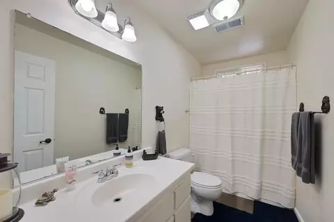 Bath - 460 Alpine Dr, Colfax, CA 95713 photo 1 of 4