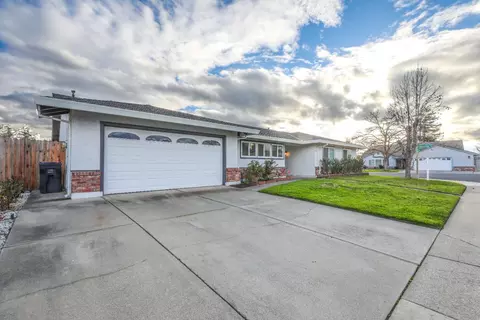 12 Ramon Dr, Galt, CA 95632 photo 1