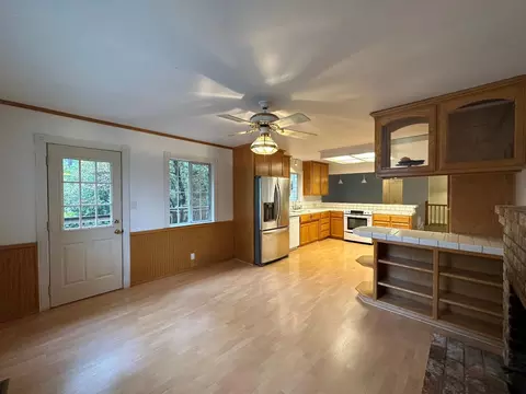 Living - 135 Fillmore Ave, Colfax, CA 95713 photo 5 of 14