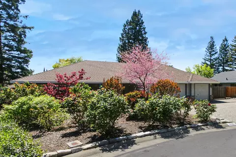 132 Oak Canyon Way, Folsom, CA 95630
