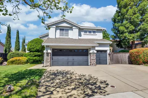 444 Caldarella Cir, Roseville, CA 95678