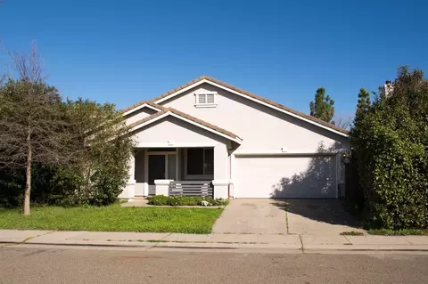 8807 Boysenberry Way, Elk Grove, CA 95624