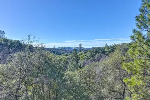 View/Area - 2000 Mattie Ct, Placerville, CA 95667 photo 2 of 9