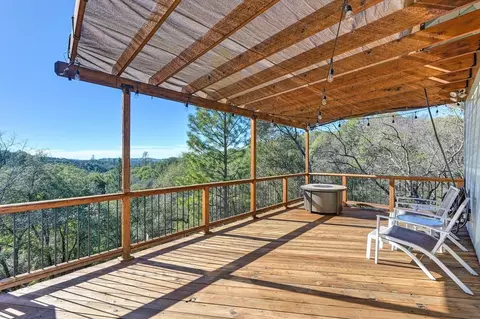 Exterior - 2000 Mattie Ct, Placerville, CA 95667 photo 7 of 16