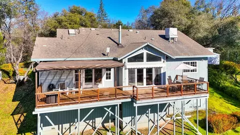 Exterior - 2000 Mattie Ct, Placerville, CA 95667 photo 10 of 16