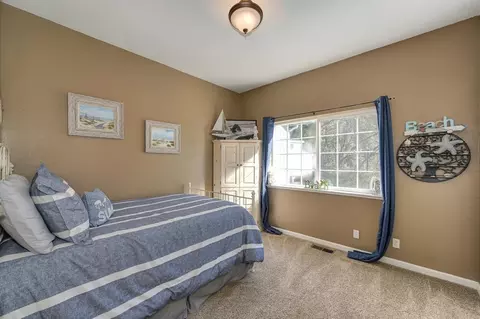 Bedroom - 2000 Mattie Ct, Placerville, CA 95667 photo 3 of 3