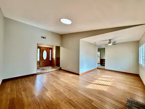 1301 Bunker Ln, Manteca, CA 95336 photo 5
