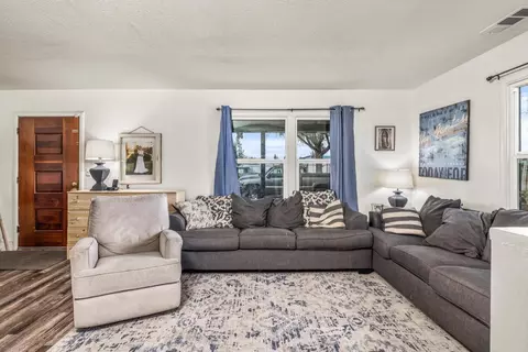 1008 Ulrich Ave, Modesto, CA 95350 photo 10