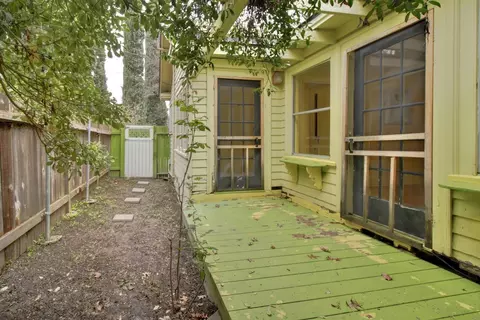 Exterior - 1235 Dixie Ln, Walnut Grove, CA 95690 photo 13 of 15
