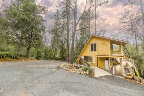 21900 Feather River Dr, Sonora, CA 95370 photo 6