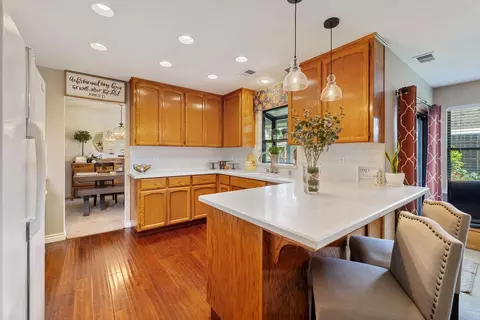 Kitchen - 426 Cork Oak Way, Lodi, CA 95242 photo 4 of 5