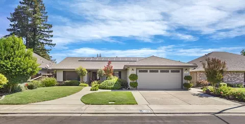 Exterior - 426 Cork Oak Way, Lodi, CA 95242 photo 16 of 18