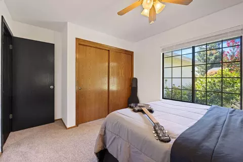 Bedroom - 426 Cork Oak Way, Lodi, CA 95242 photo 2 of 6