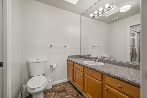 Bath - 3003 Little John Rd #191, Copperopolis, CA 95228 photo 1 of 6