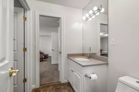 Bath - 3003 Little John Rd #191, Copperopolis, CA 95228 photo 3 of 6