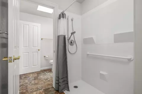 Bath - 3003 Little John Rd #191, Copperopolis, CA 95228 photo 5 of 6