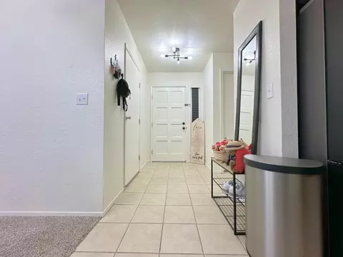 545 San Vincente Ct, Modesto, CA 95354 photo 3