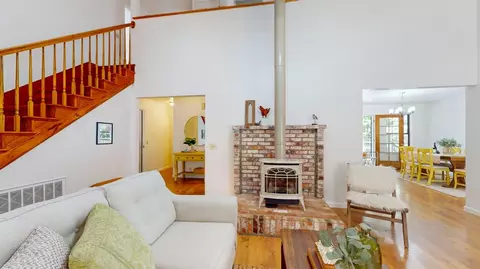 11911 Whisperwood Way, Nevada City, CA 95959