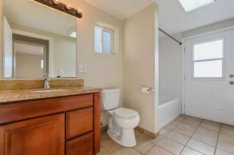Bath - 121 Center St, Jackson, CA 95642 photo 1 of 5