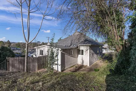 Exterior - 121 Center St, Jackson, CA 95642 photo 7 of 10