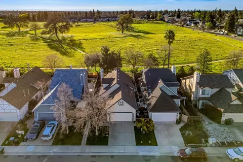 View/Area - 8105 Otium Way, Antelope, CA 95843 photo 2 of 5