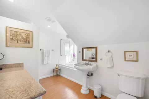 Bath - 8105 Otium Way, Antelope, CA 95843 photo 3 of 8