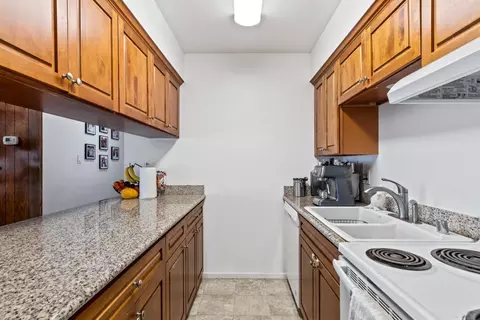 1521 W Beverly Pl, Tracy, CA 95376 photo 10