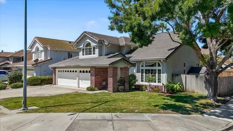 1815 Pelican Ct, Tracy, CA 95376 photo 3