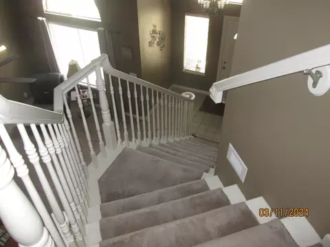 Entry Way - 245 N Daubenberger Rd, Turlock, CA 95380 photo 1 of 2