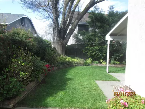 Exterior - 245 N Daubenberger Rd, Turlock, CA 95380 photo 5 of 13