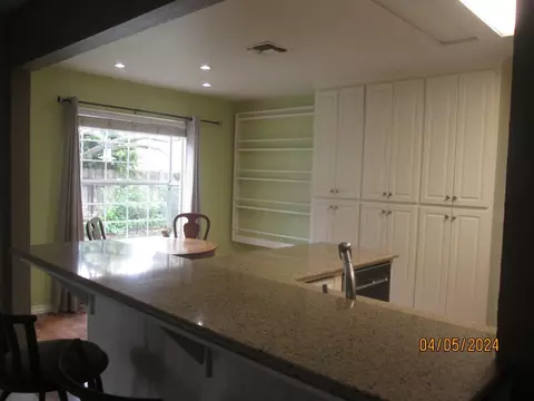 Kitchen - 245 N Daubenberger Rd, Turlock, CA 95380 photo 2 of 6