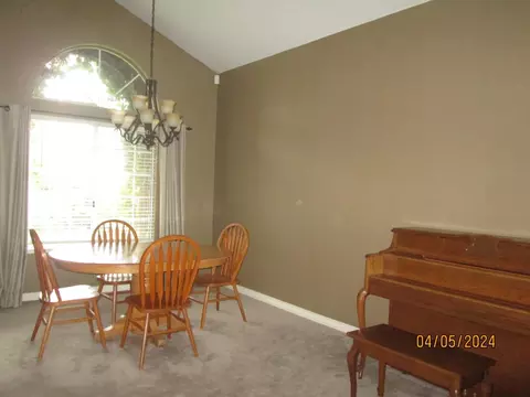 Dining - 245 N Daubenberger Rd, Turlock, CA 95380 photo 4 of 4