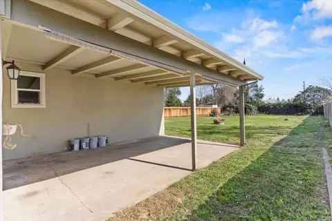 1038 Fleda Ave, Olivehurst, CA 95961 photo 21